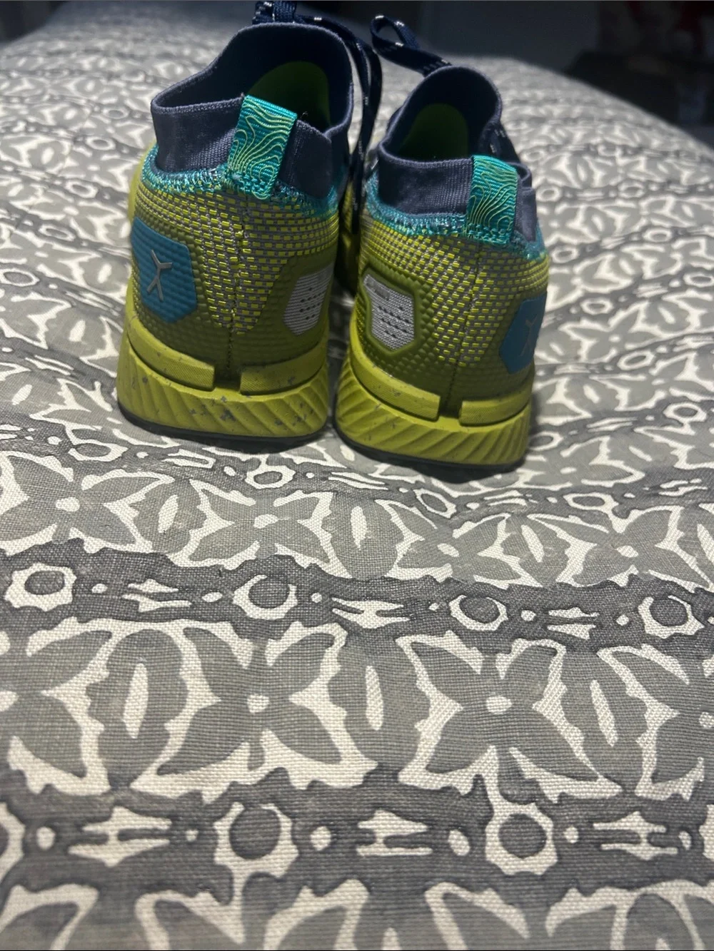 Flux woman’s sneakers for active women